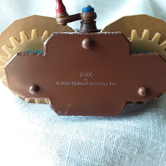 Hallmark 2006 Noah's Ark Magic Motion Animals Christmas Ornament - Picture 9 of 13